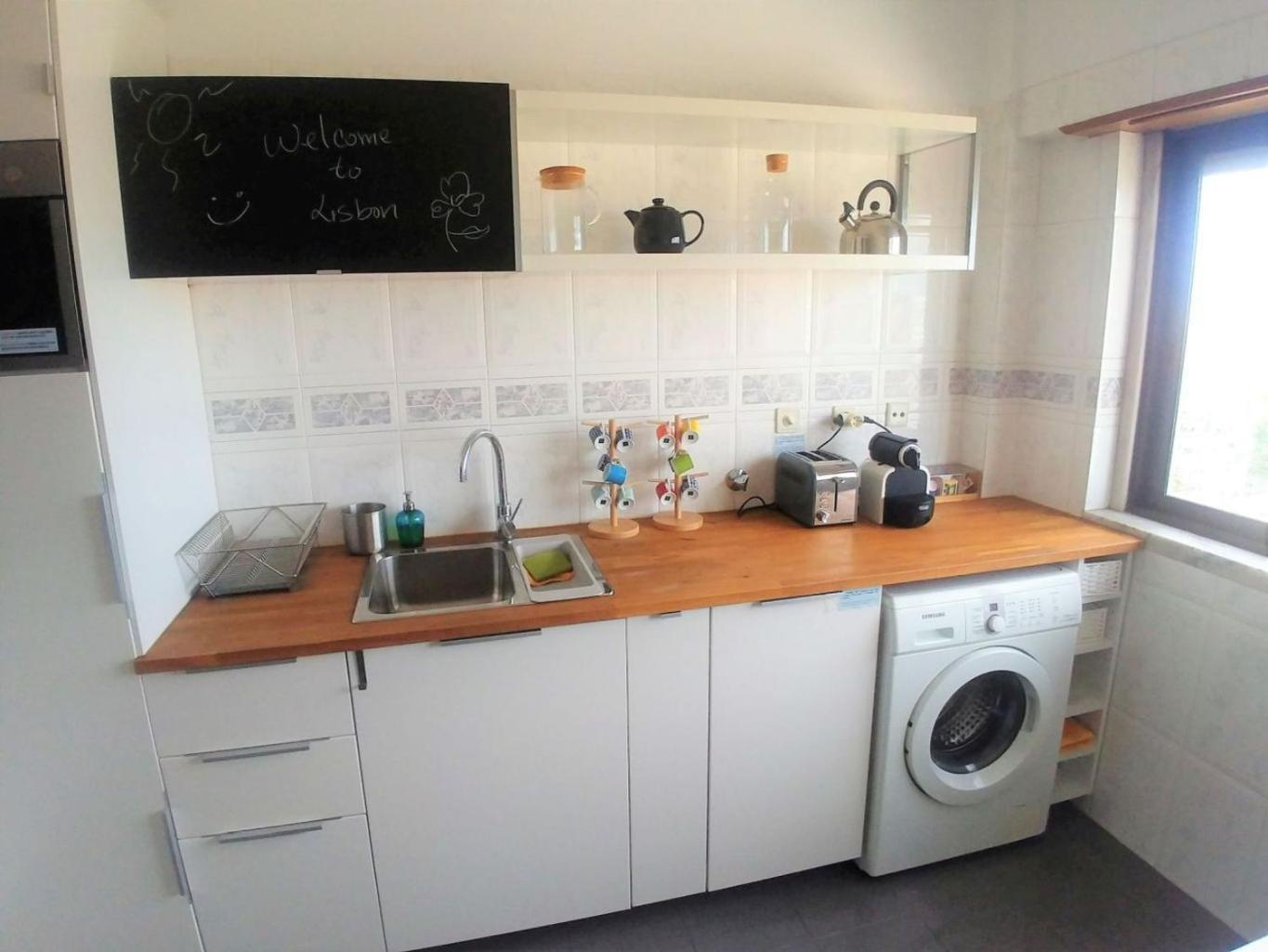 Be Local - Apartment With 3 Bedroom Near Oriente Station In Lisbon Bagian luar foto