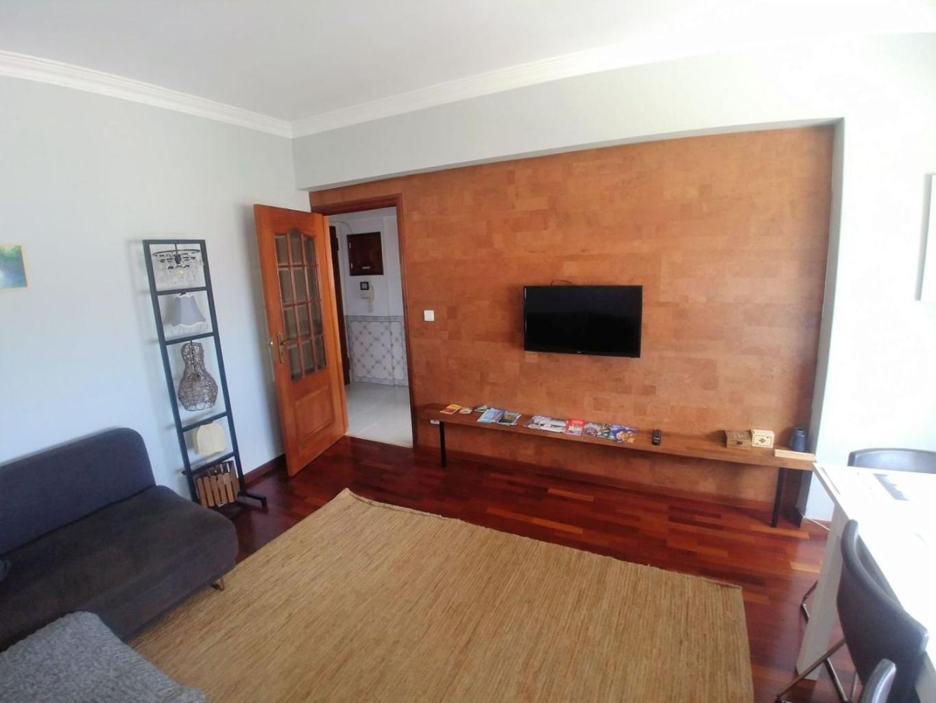 Be Local - Apartment With 3 Bedroom Near Oriente Station In Lisbon Bagian luar foto